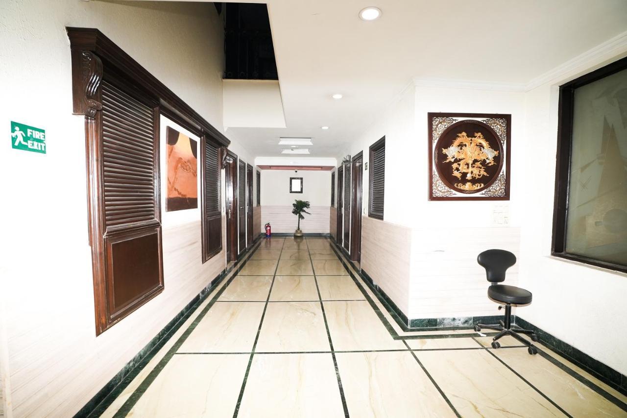 Stay Well Hotels & Homes คูร์เคาน์ ภายนอก รูปภาพ
